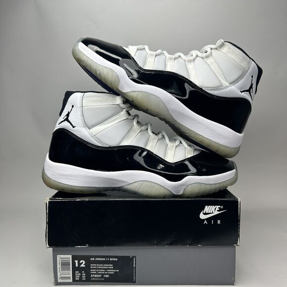 aj11 black white